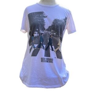 The Beatles White/ Black Short Sleeve Shirt Beatles Walking Size XL